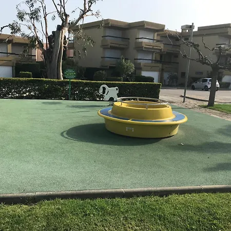 T3 Vue Piscine Proche 아파트 *