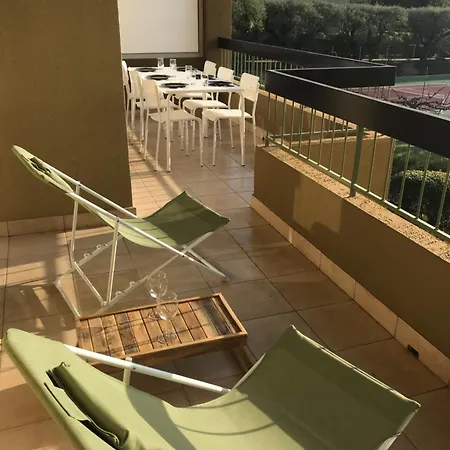 T3 Vue Piscine Proche 봄레미모사